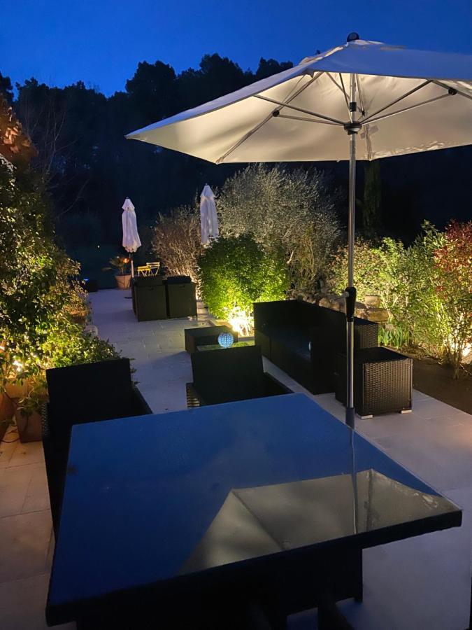 Villa Des Roses Roussillon en Isere Exterior foto